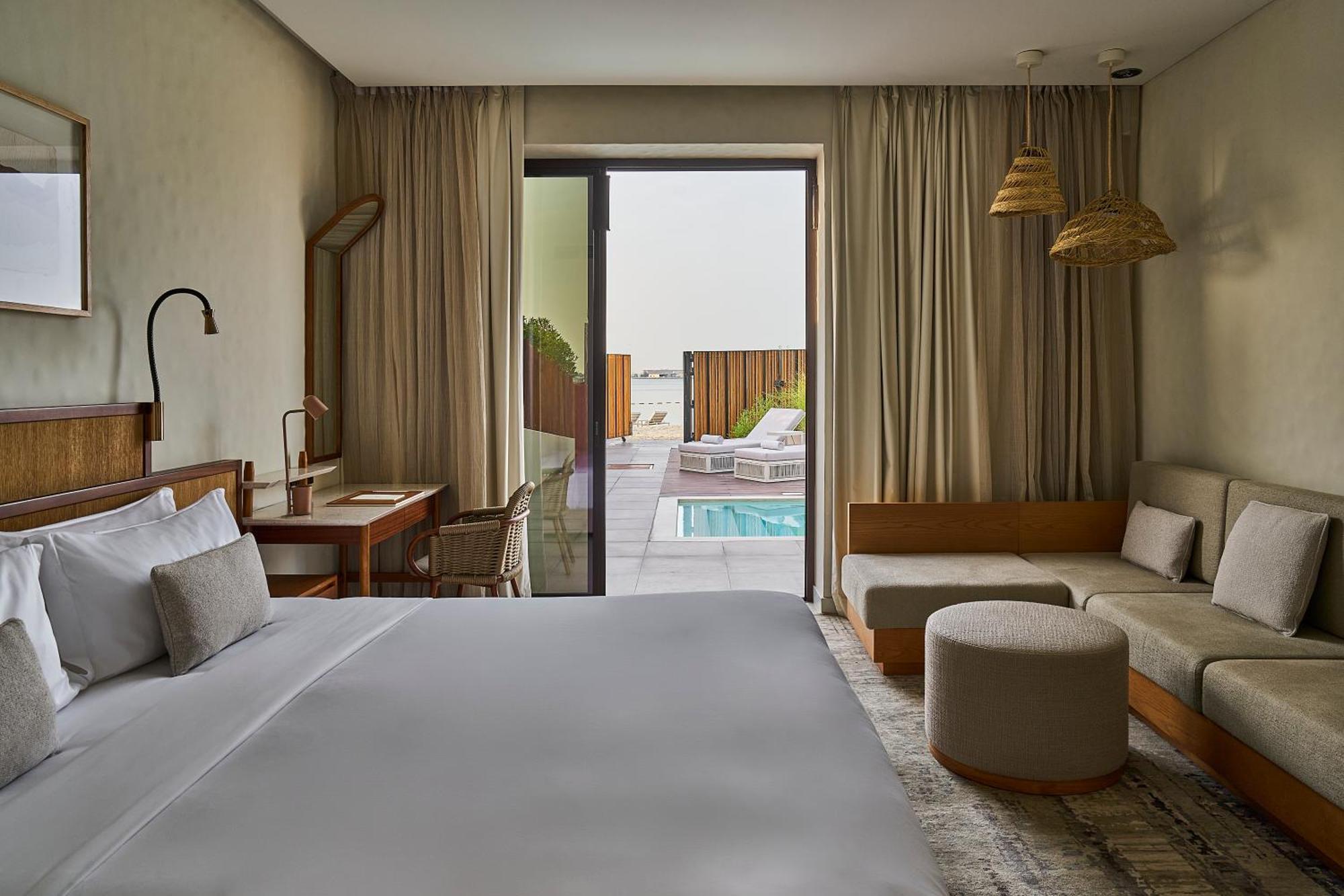 Erth Abu Dhabi Hotel Экстерьер фото