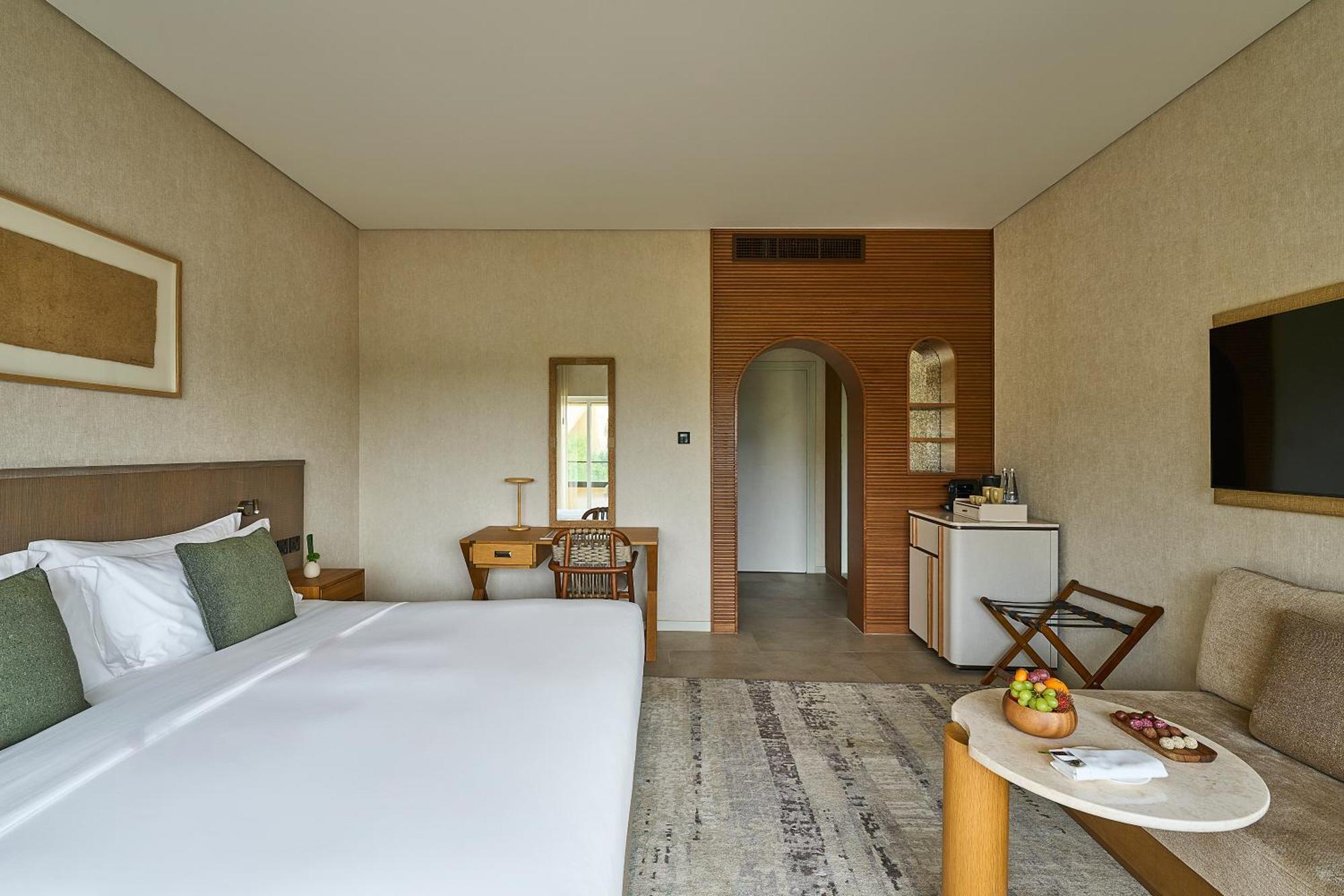 Erth Abu Dhabi Hotel Экстерьер фото