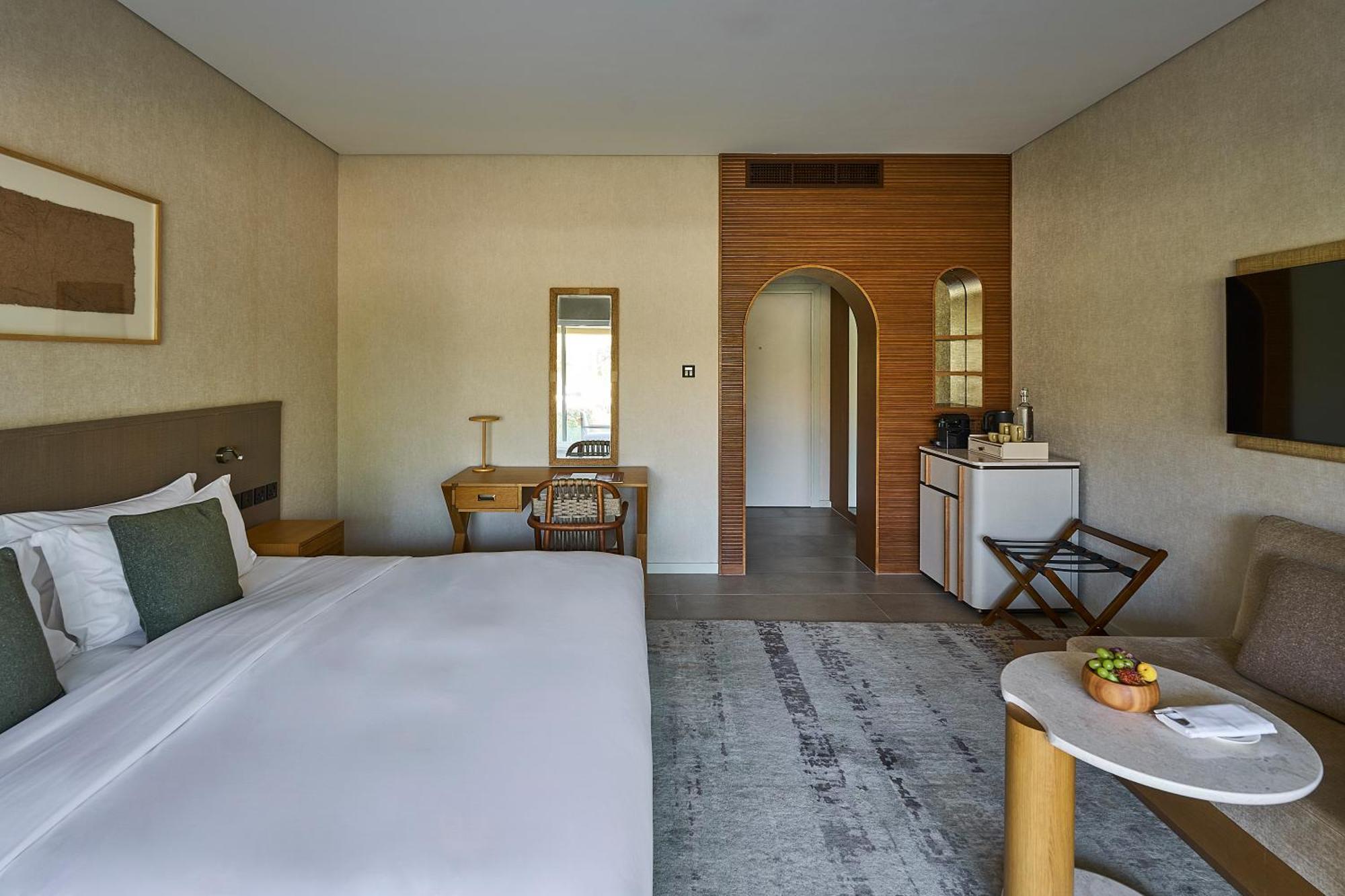 Erth Abu Dhabi Hotel Экстерьер фото